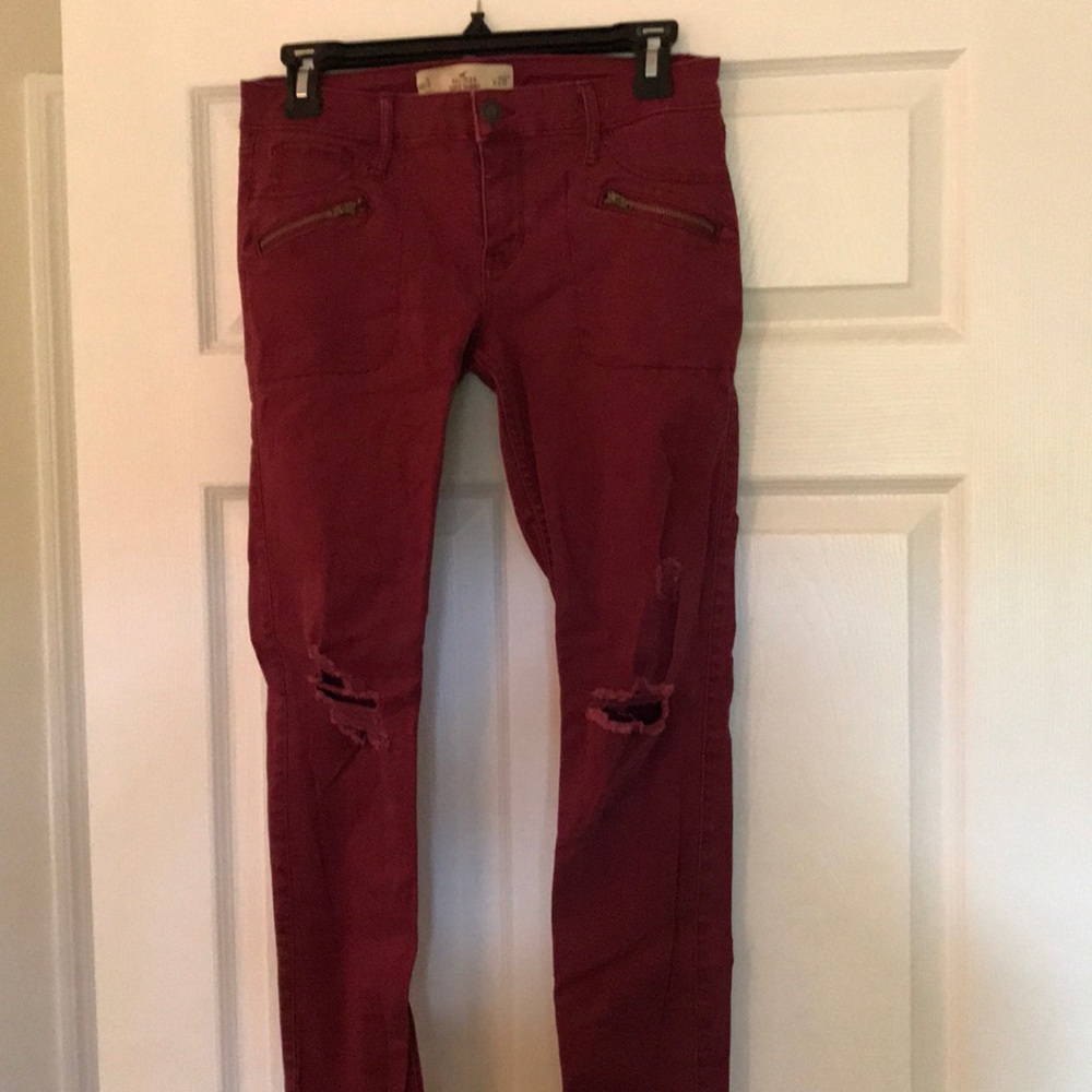 Hollister burgundy skinny jean